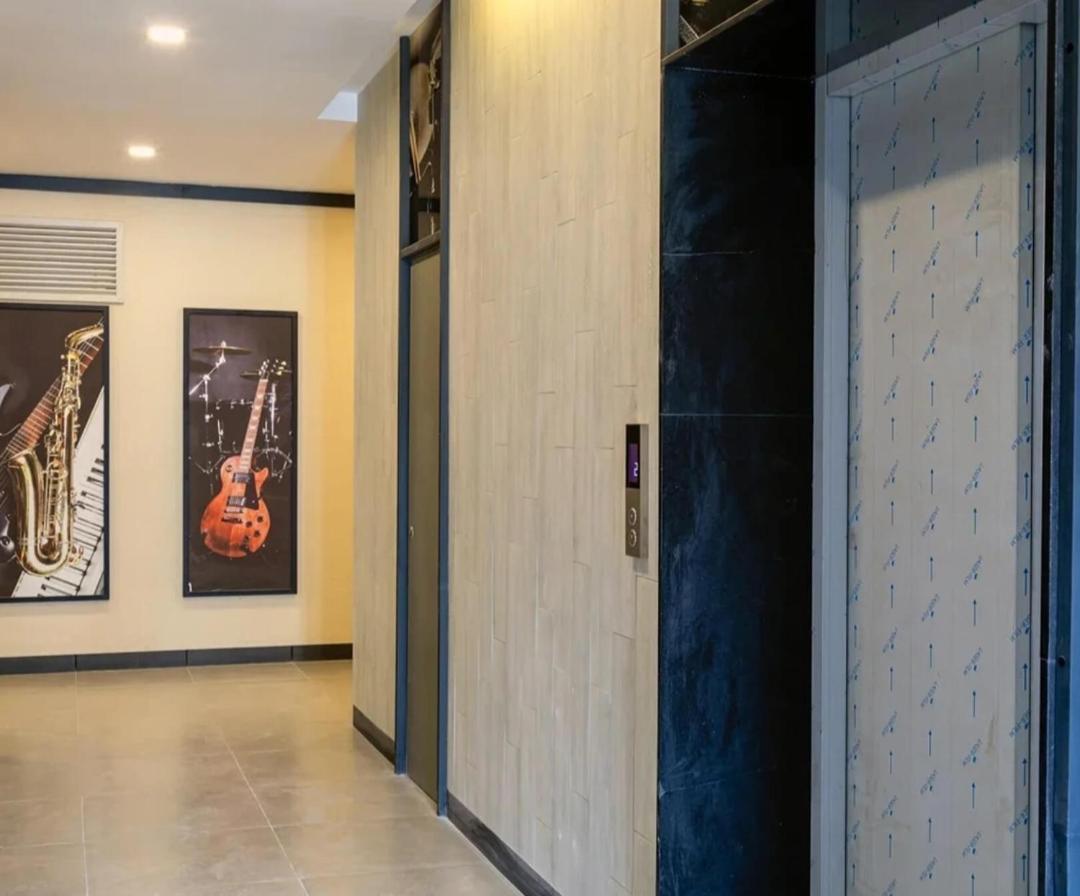 Жк-Jazz Квартал 3-Х Комнатная Бизнес Класс Almaty Exterior photo